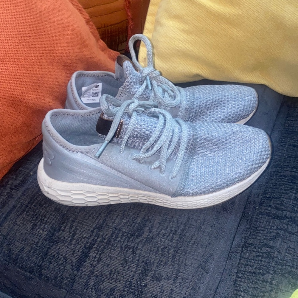 NB waking shoes